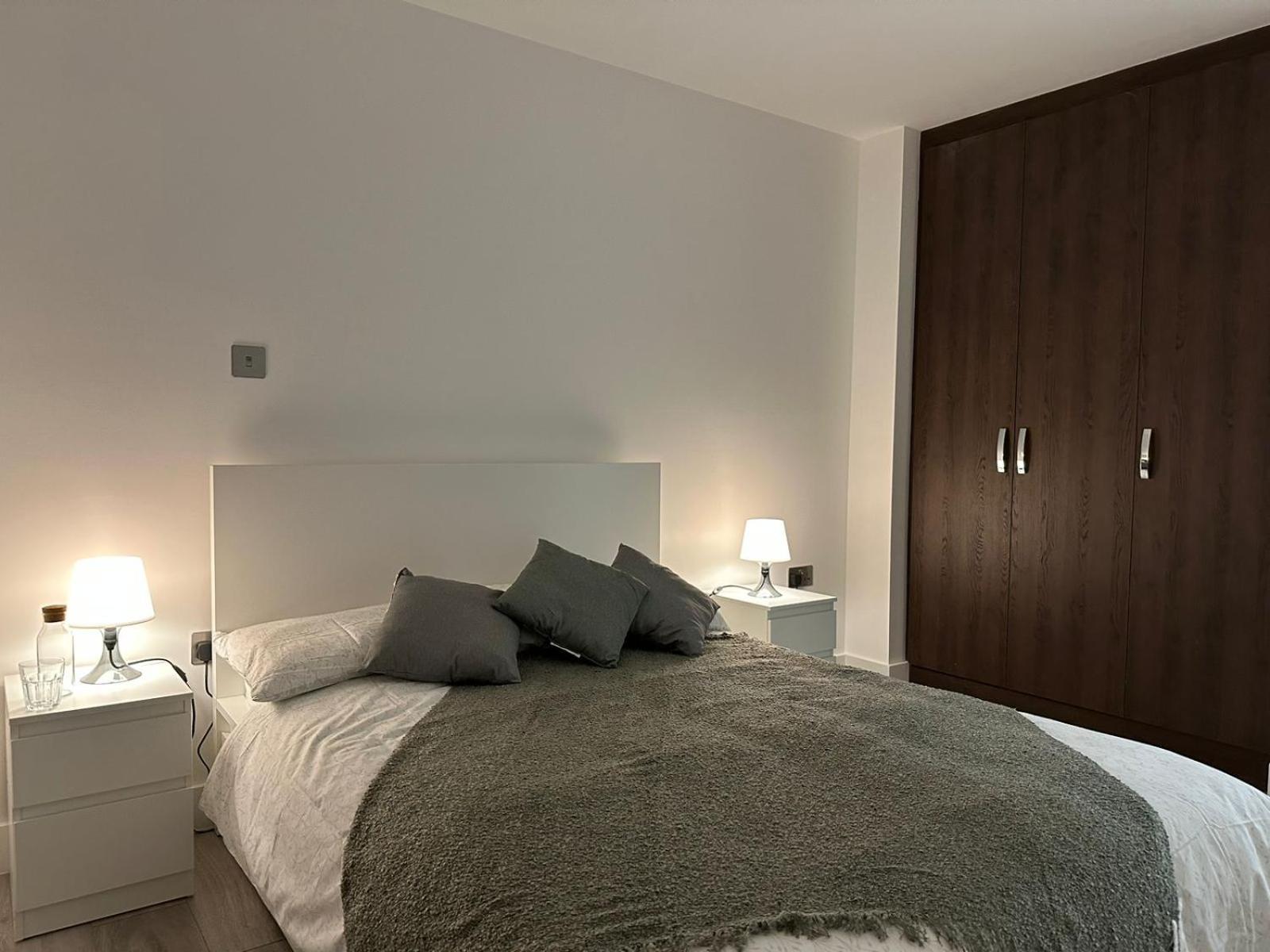 סלאו Kensington House By Solitaire Suites מראה חיצוני תמונה